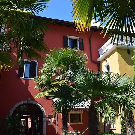 Residence Segattini Riva del Garda Exterior foto